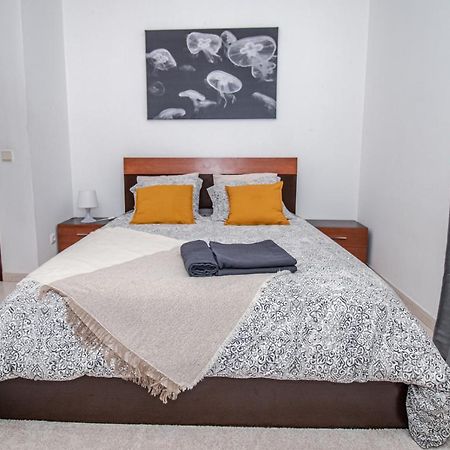Charming Private Rooms In An Apartment A2 Penha - FAO Exteriér fotografie