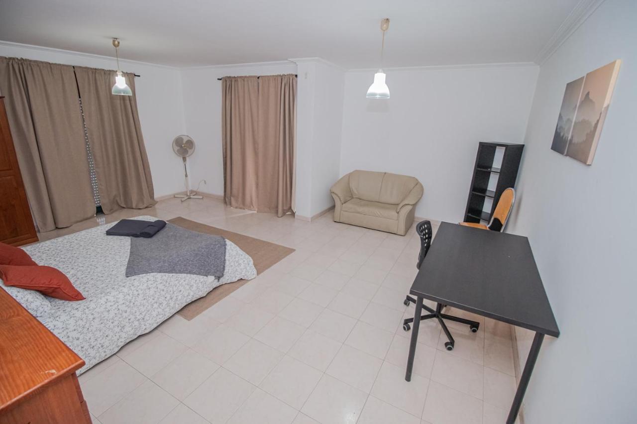 Charming Private Rooms In An Apartment A2 Penha - FAO Exteriér fotografie